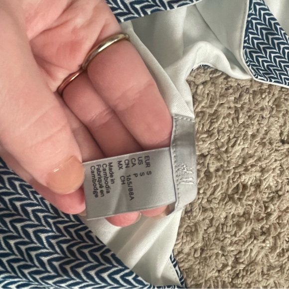 H&M top - Picture 2 of 2